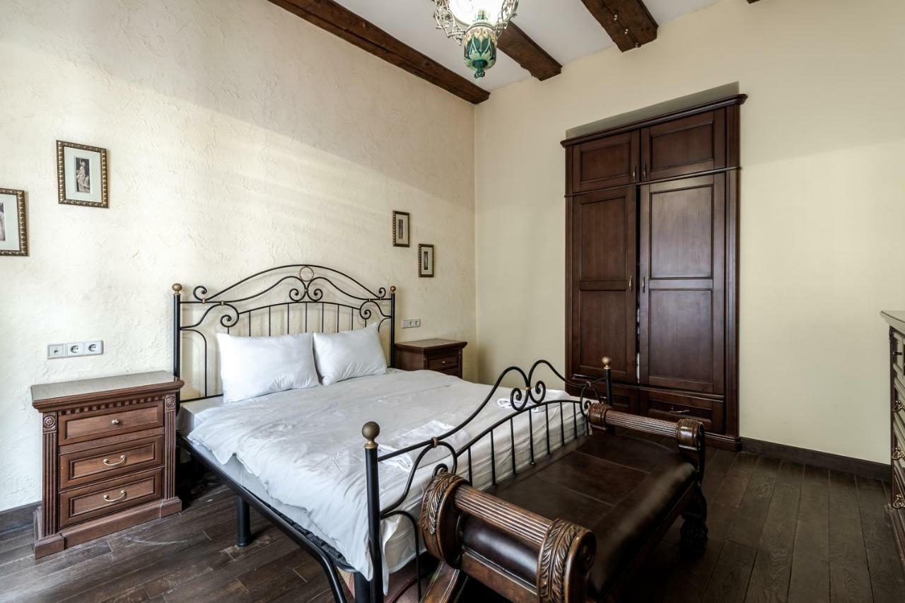 Apartament Tut Staroevreyska With Terrace Lwów Zewnętrze zdjęcie