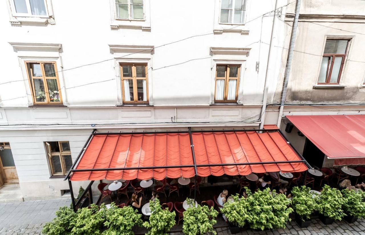 Apartament Tut Staroevreyska With Terrace Lwów Zewnętrze zdjęcie